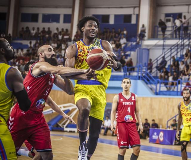 IM电竞官网-世预赛刚果遭遇三连败 库明加表现毁誉参半